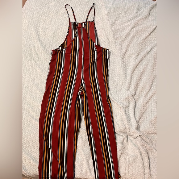 Burgundy Striped Overall Flowy Jumpsuit - Picture 4 of 4